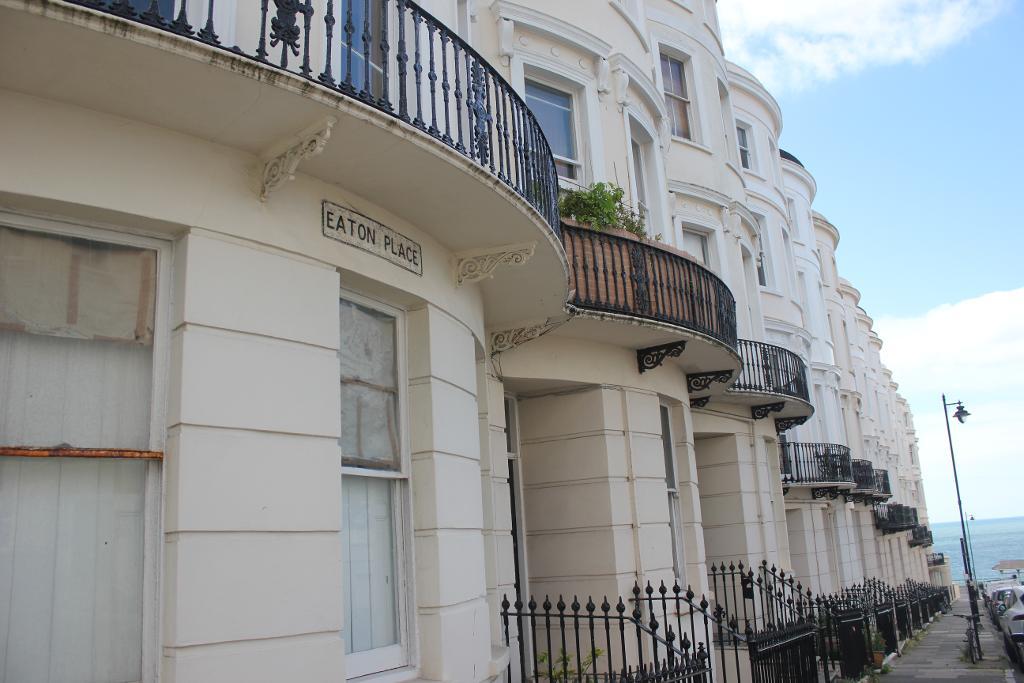 Eaton Place, Brighton, East Sussex, BN2 1EH