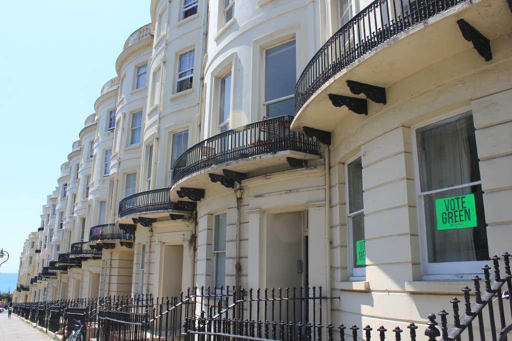Brunswick Place, Hove, East Sussex, BN3 1ND